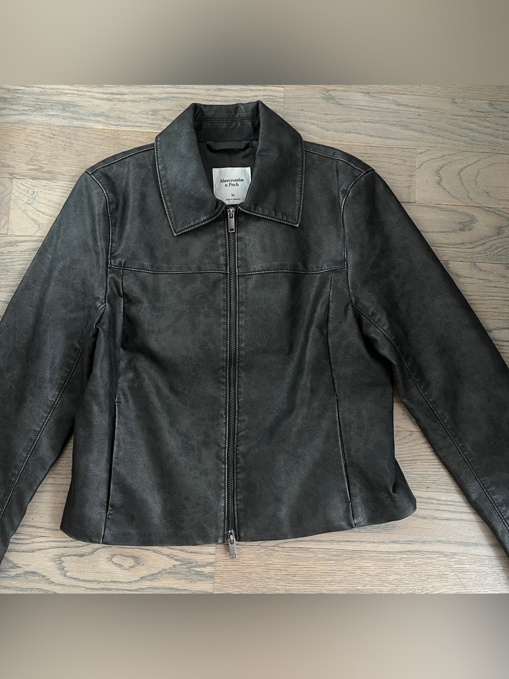 Abercrombie and fitch slim fit vegan leather jacket - Picture 5 of 8
